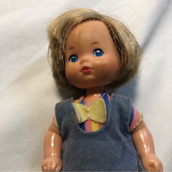 Vintage Mattel Heart Family Baby Doll 1976 Original Clothing - Picture 4 of 9